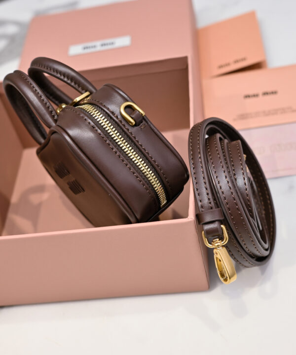 Leather trick Briarwood