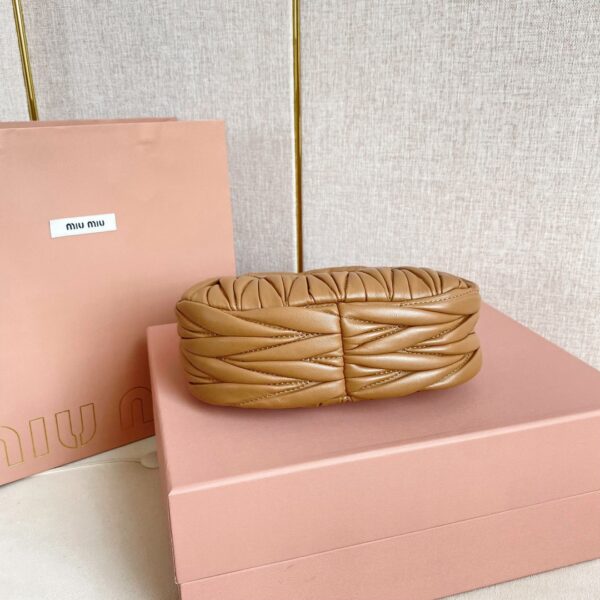 Wander matelassé nappa leather hobo bag