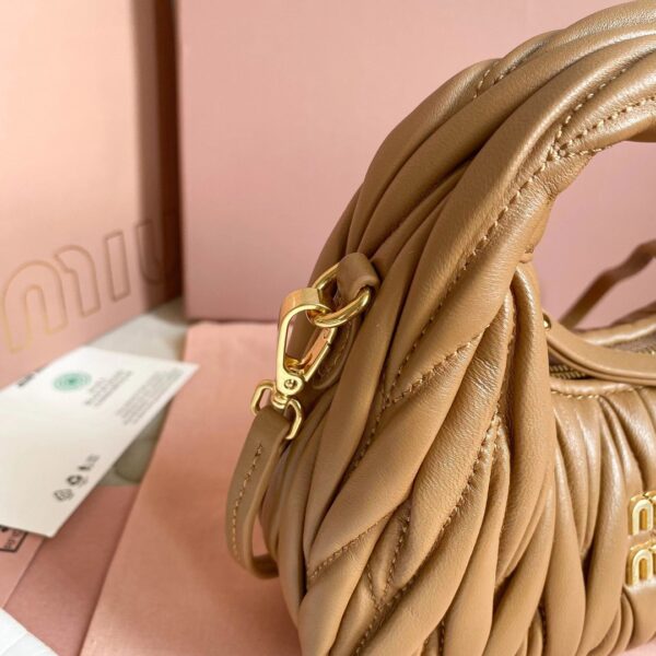 Wander matelassé nappa leather hobo bag