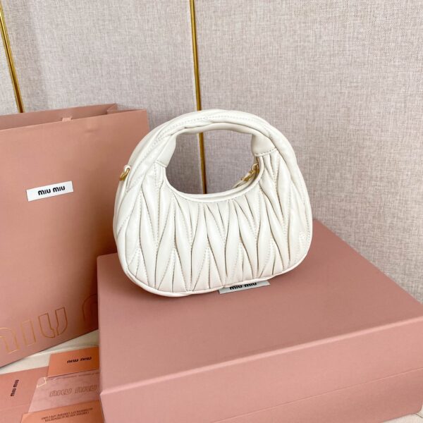 Wander matelassé nappa leather hobo bag