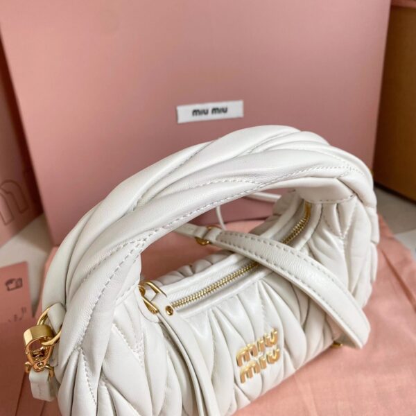 Wander matelassé nappa leather hobo bag