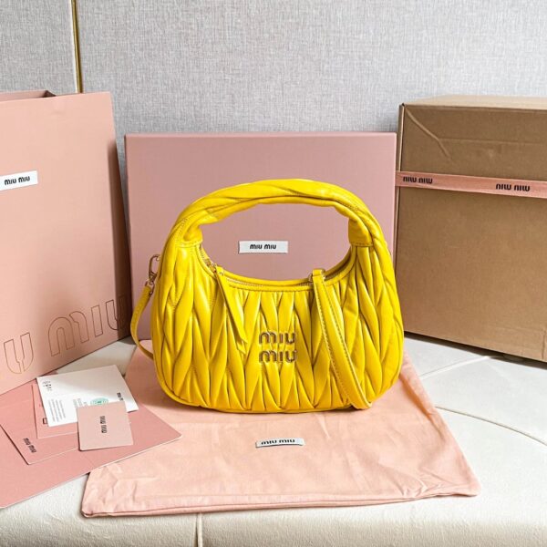 Wander matelassé nappa leather hobo bag  Sunny Yellow