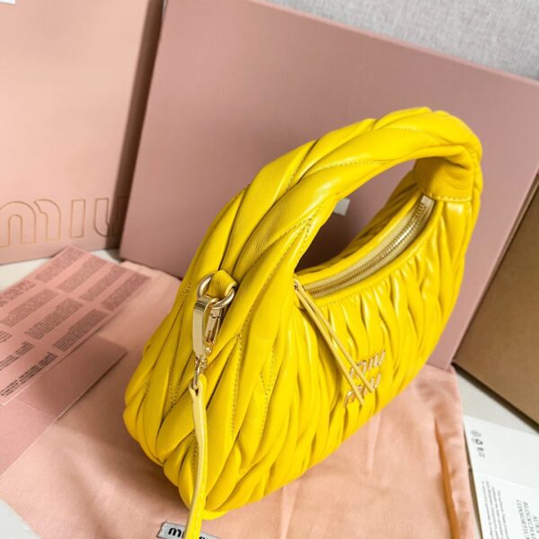 Wander matelassé nappa leather hobo bag  Sunny Yellow