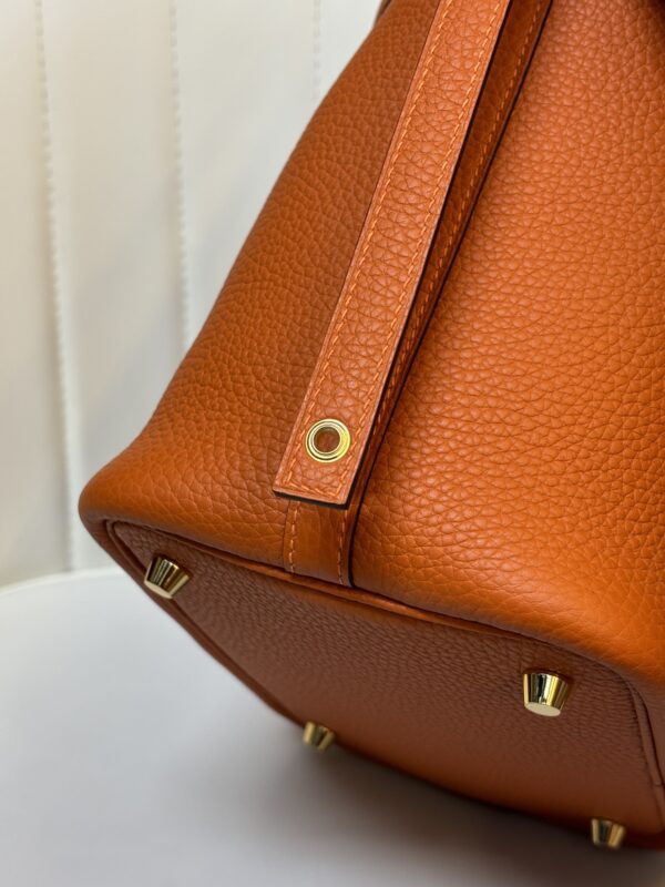 Picotin Lock 18   93 Orange