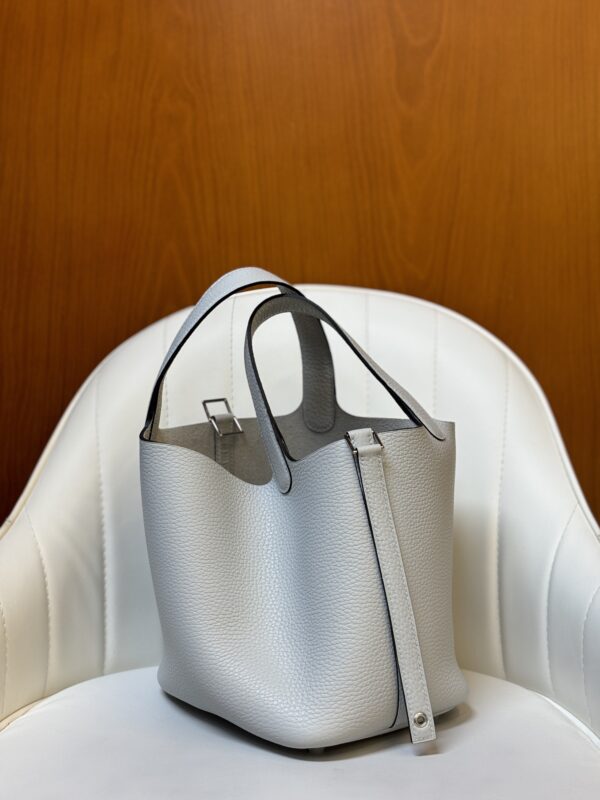 Picotin Lock18 08 Bleu Pale