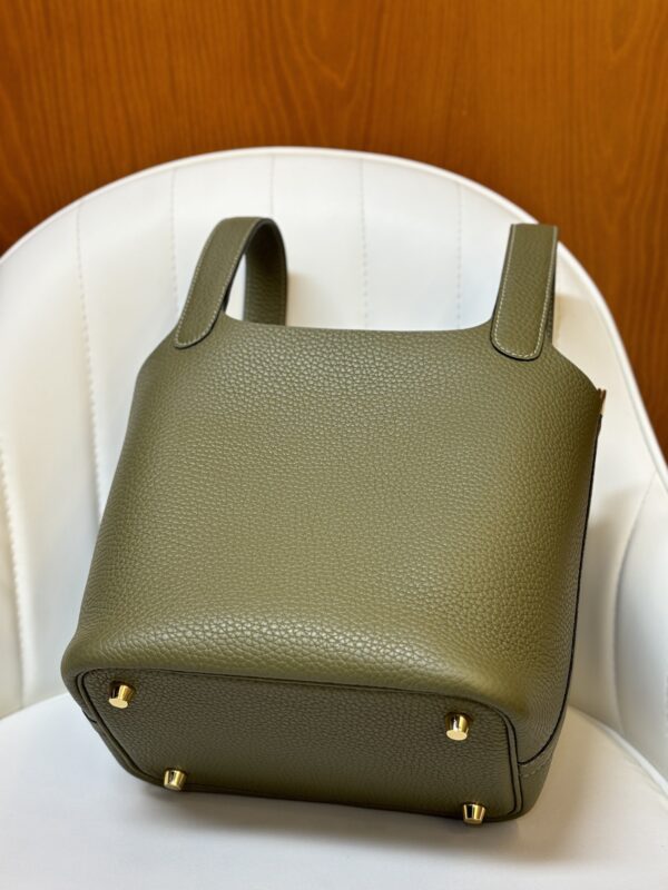 wsxc1743212487716_2 Picotin Lock18 Q1 Saug