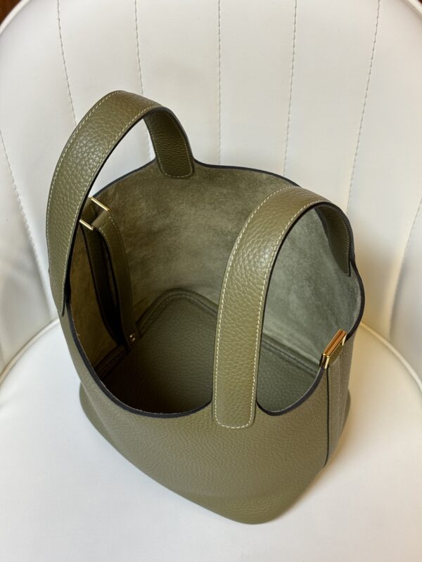 wsxc1743212488119_7 Picotin Lock18 Q1 Saug