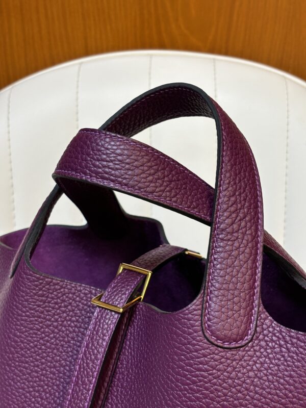 Picotin Lock18  P9 Anémone