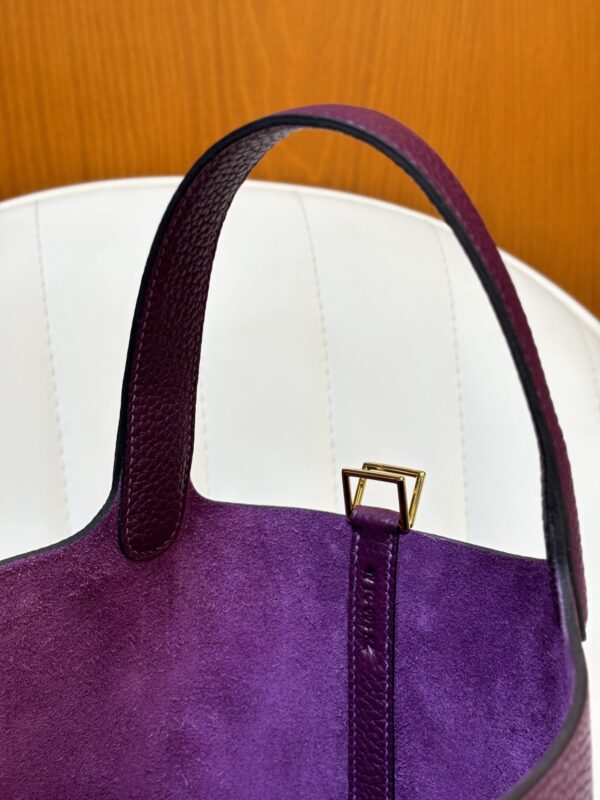 Picotin Lock18  P9 Anémone