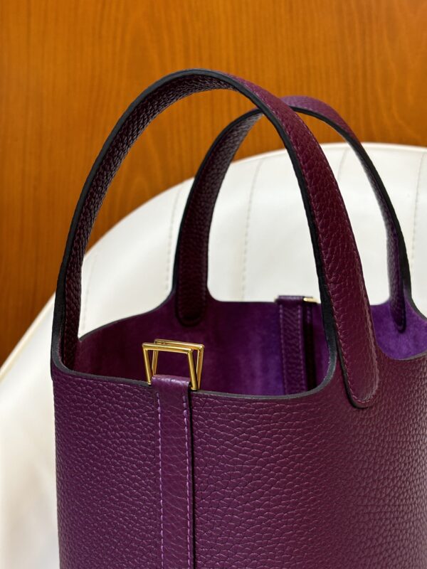 Picotin Lock18  P9 Anémone