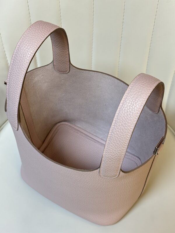 Picotin Lock18  09 Mauve Pale