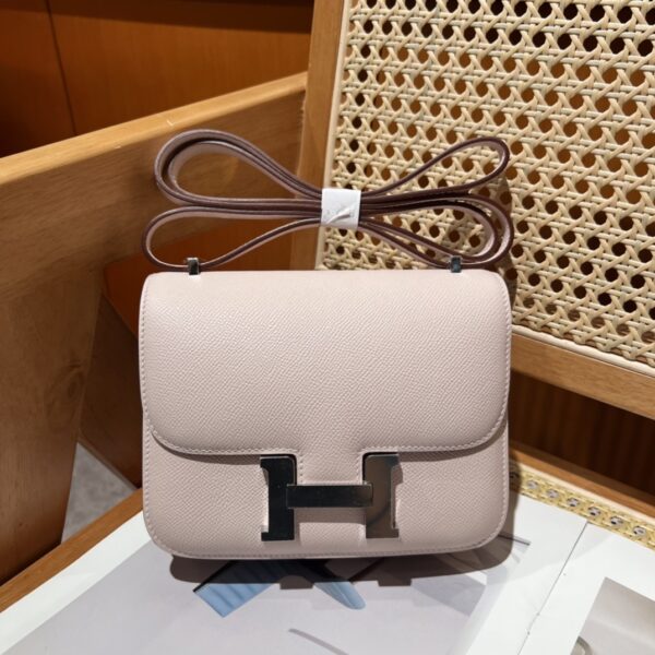 Constance19 09 Mauve Pale