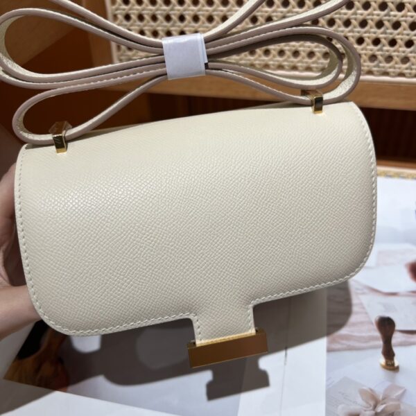 Constance 19 10 Craie Ivory