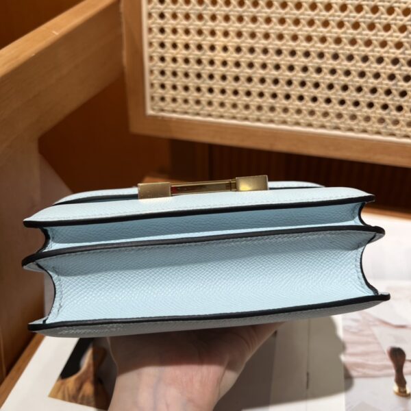 Constance 19 T0 Bleu Brume