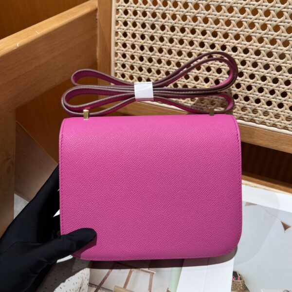 Constance 19    9I Magnolia