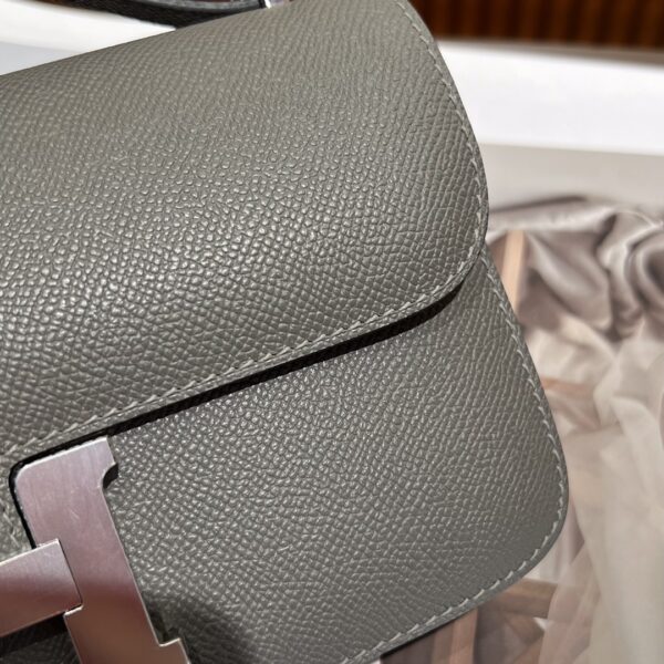 Constance elan     8F Étain