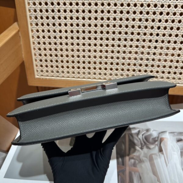 Constance elan     8F Étain