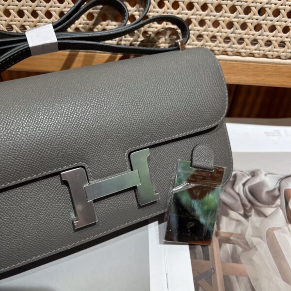 Constance elan     8F Étain