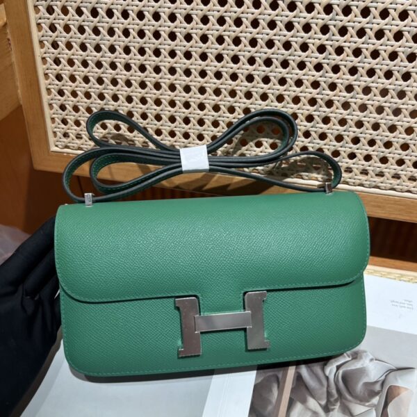 Constance elan A8 Vert Yucca