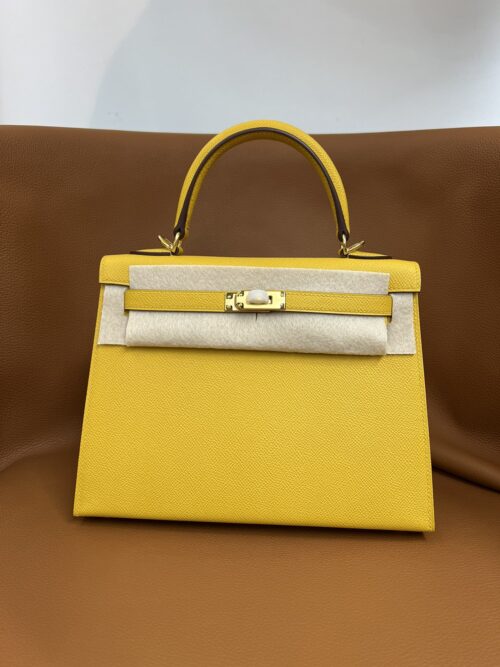 Kelly 25  Amber yellow