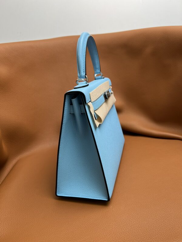 wsxc1743299774490_3 Kelly 25 P3 Bleu Du Nord