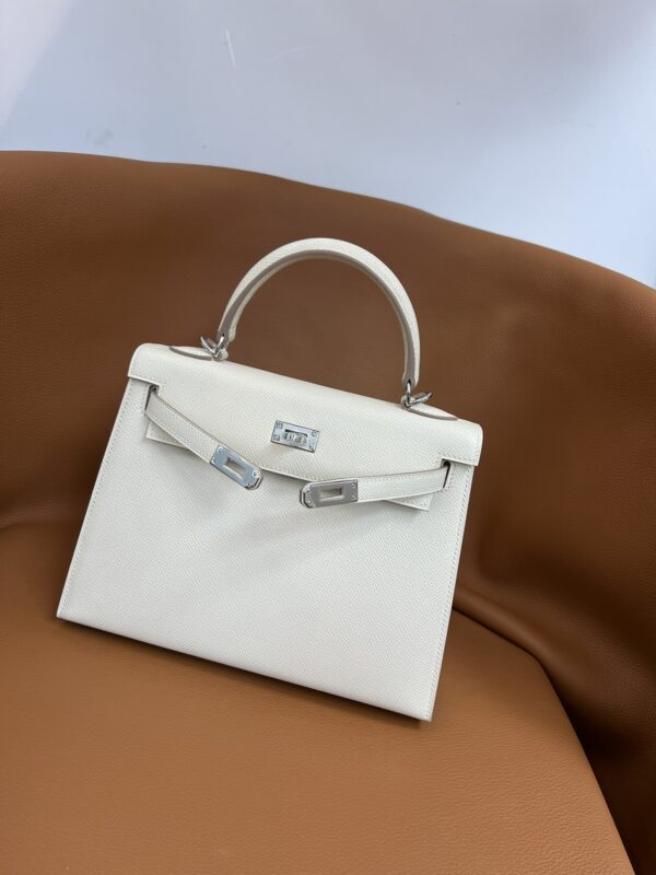 Kelly 25 10 Craie Ivory