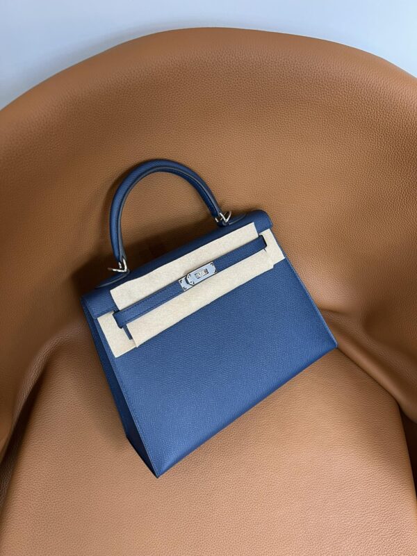 Kelly 25 73 Bleu Saphir