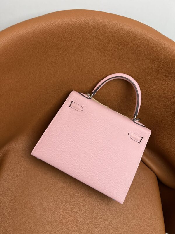 wsxc1743302206999_2 Kelly 25 3Q Rose Sakura