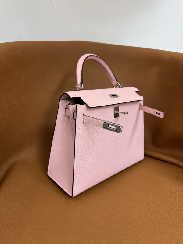 wsxc1743302207005_3 Kelly 25 3Q Rose Sakura