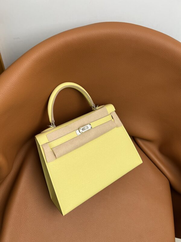 Kelly 25 1Z Jaune Poussin