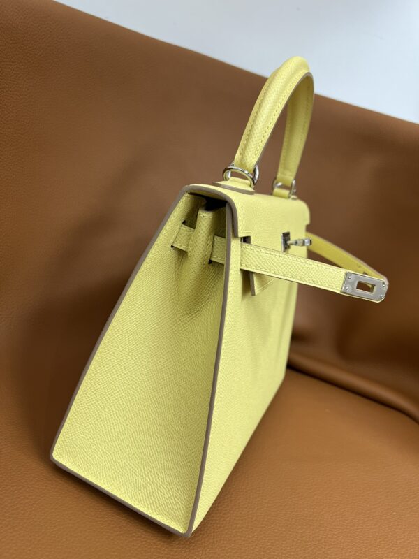 Kelly 25 1Z Jaune Poussin