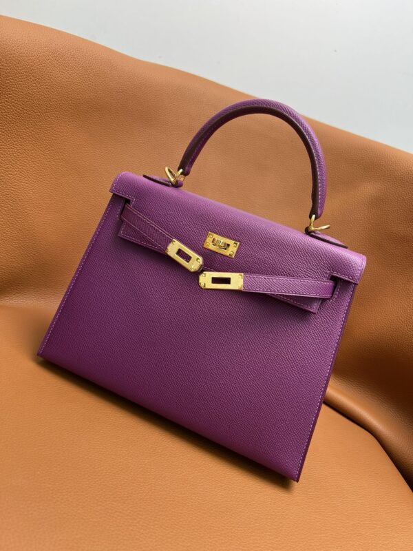 Kelly 25 P9 Anémone