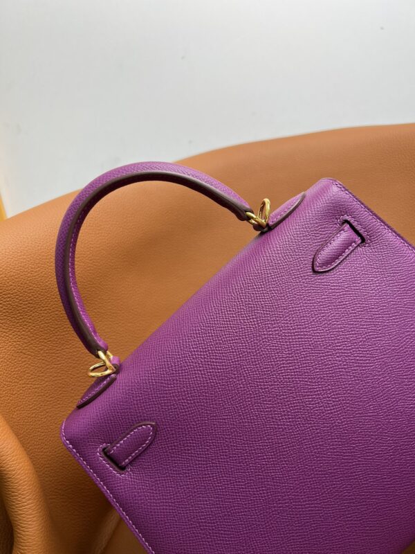 Kelly 25 P9 Anémone