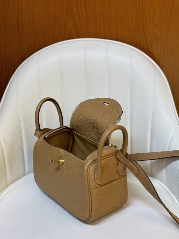 MINI Lindy 4B Biscuit