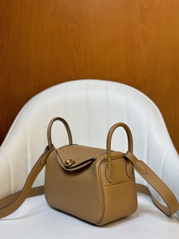 MINI Lindy 4B Biscuit