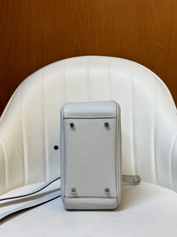 wsxc1743469804680_7 MINI Lindy 08 Bleu Pale