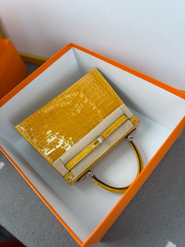 9D Jaune Ambre Kelly25