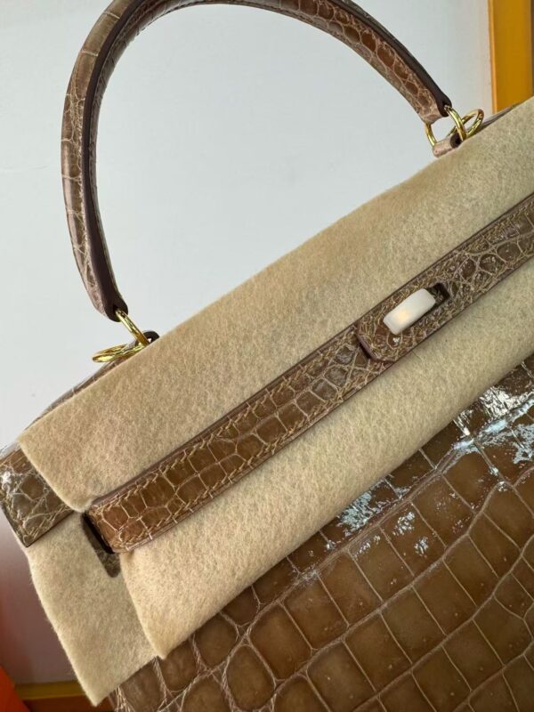 微信图片_202503260227465 Cc24 tabac-camel Kelly28