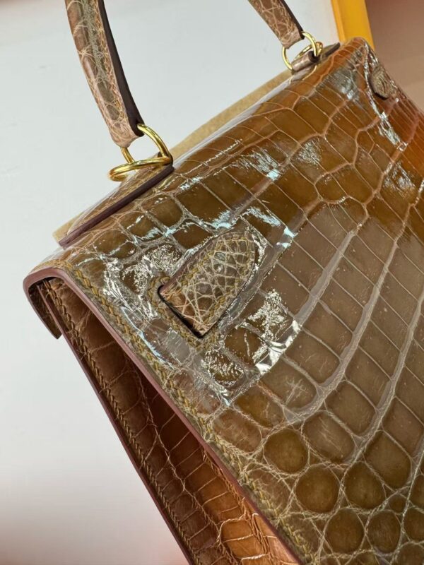 微信图片_202503260227473 Cc24 tabac-camel Kelly28